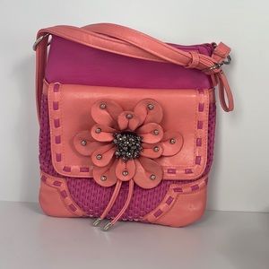 Crossbody beaded bag